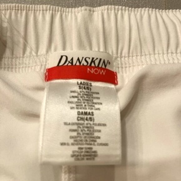 Danskin MicroFiber Skort in White w/ Black Trim-SMALL-NWT - Picture 4 of 6